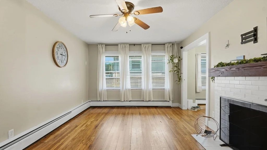 Photo of 87 Lakevilla Ave