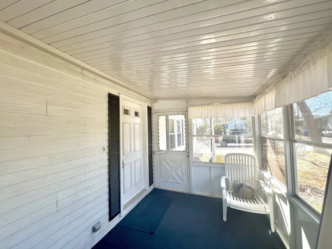 Photo of 114 Dolittle Ln