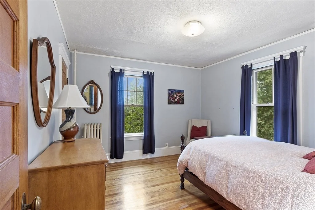 Photo of 6 Moore Ave