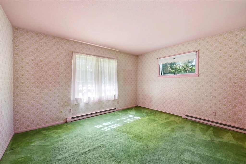 Photo of 1303 Plumtree Rd