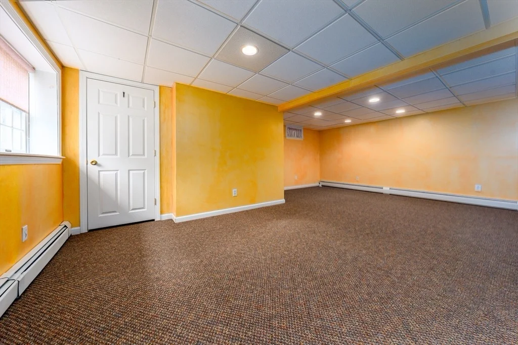 Photo of 49 Great Hill Dr