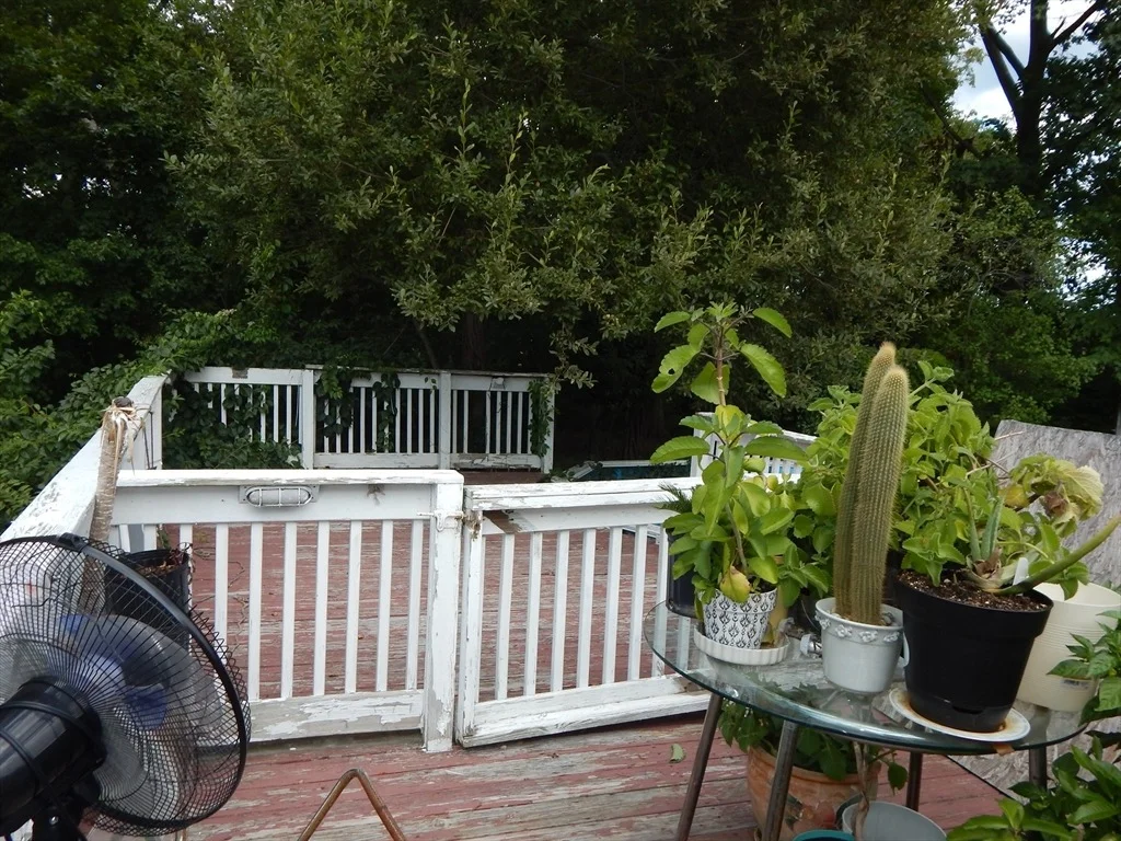 Photo of 104 Crestfield Dr