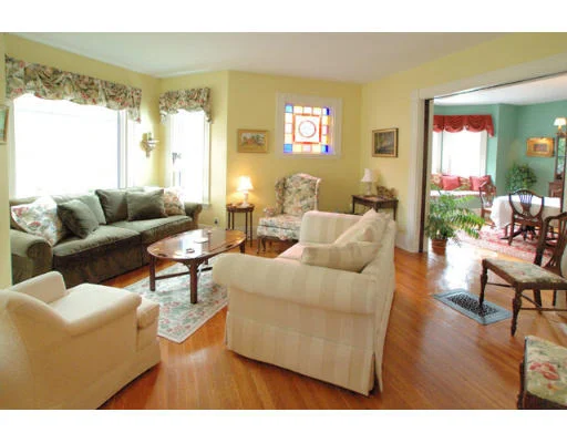 Photo of 90 Central St