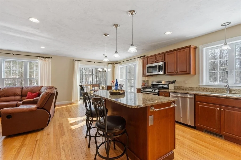 Photo of Unit C at 47 Longview Cir