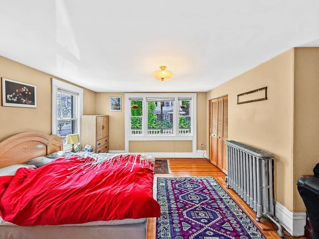Photo of 76 Baldwin Ave
