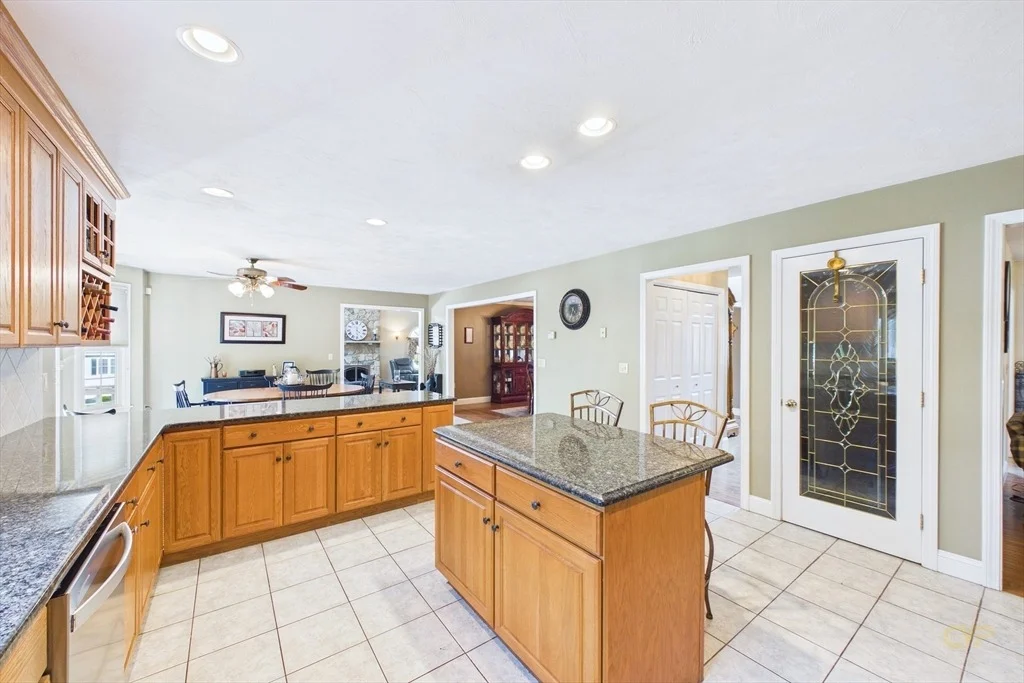 Photo of 7 Jocelyn Cir