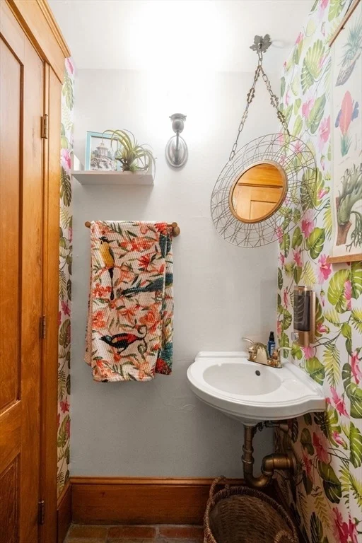 Photo of 165 Gleasondale Road