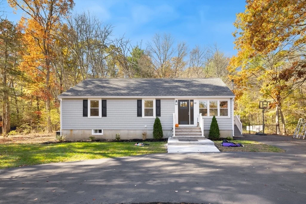 Photo of 62 Middle Road