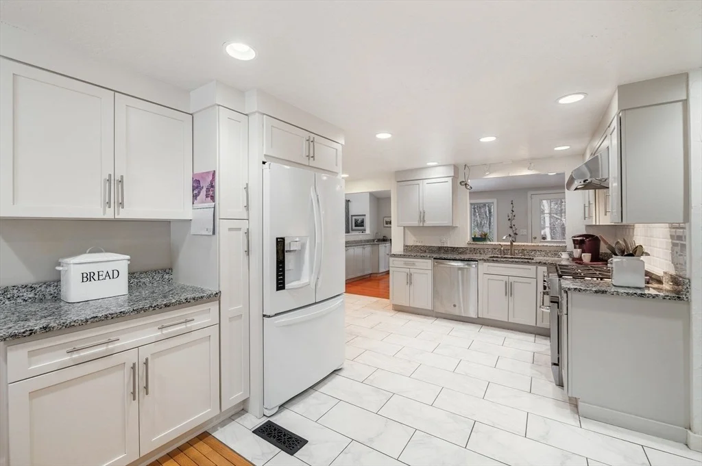 Photo of 3 Willard Ln