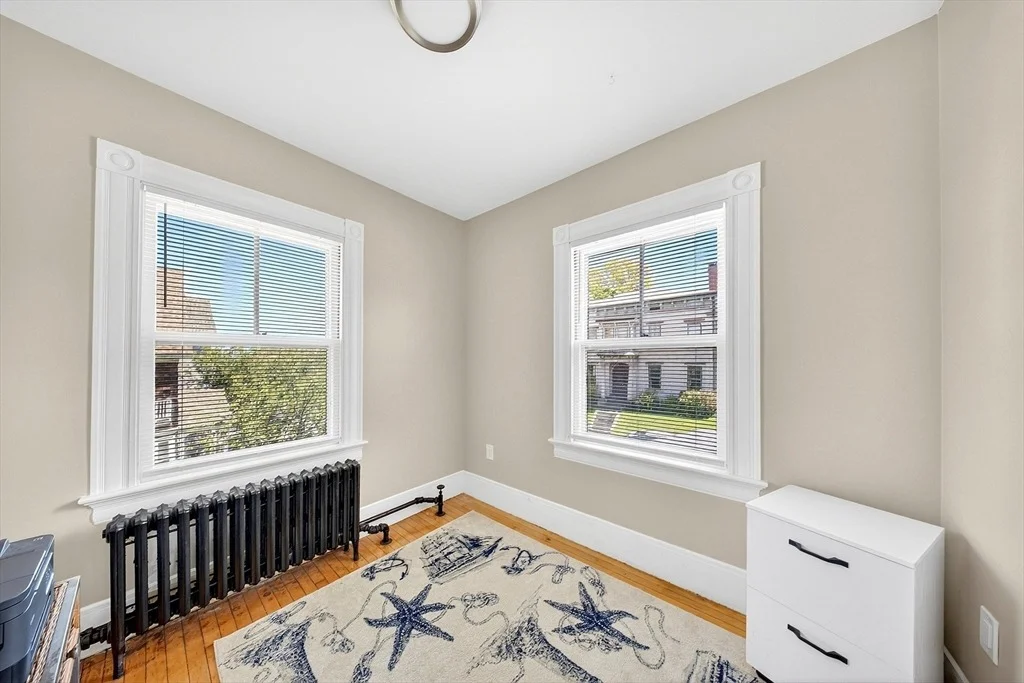 Photo of 710 High St