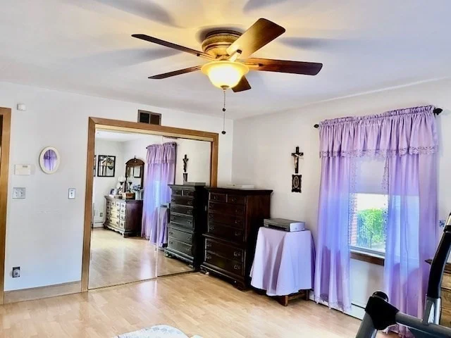 Photo of 566 Mckinstry Ave