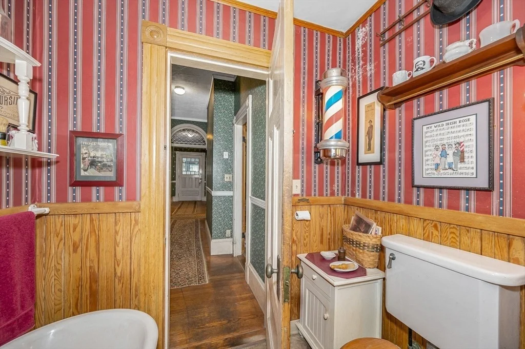 Photo of 82 Lincoln Ave