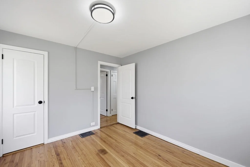 Photo of 118 Surrey Road