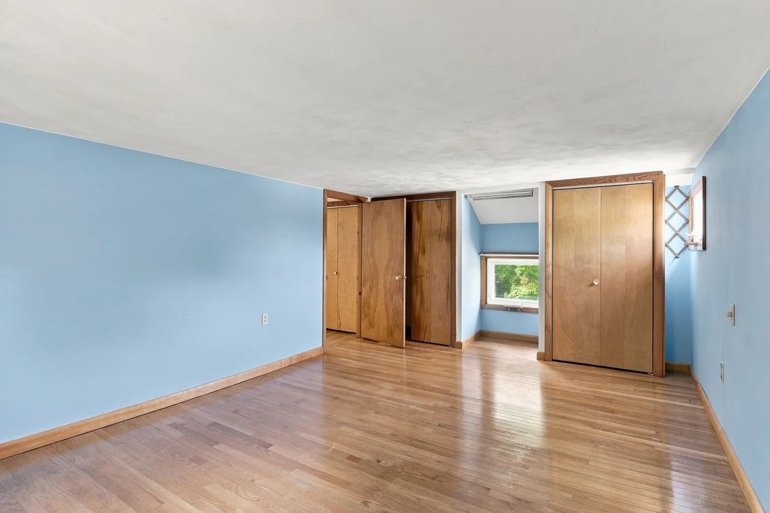 Photo of 200 Hockanum Rd