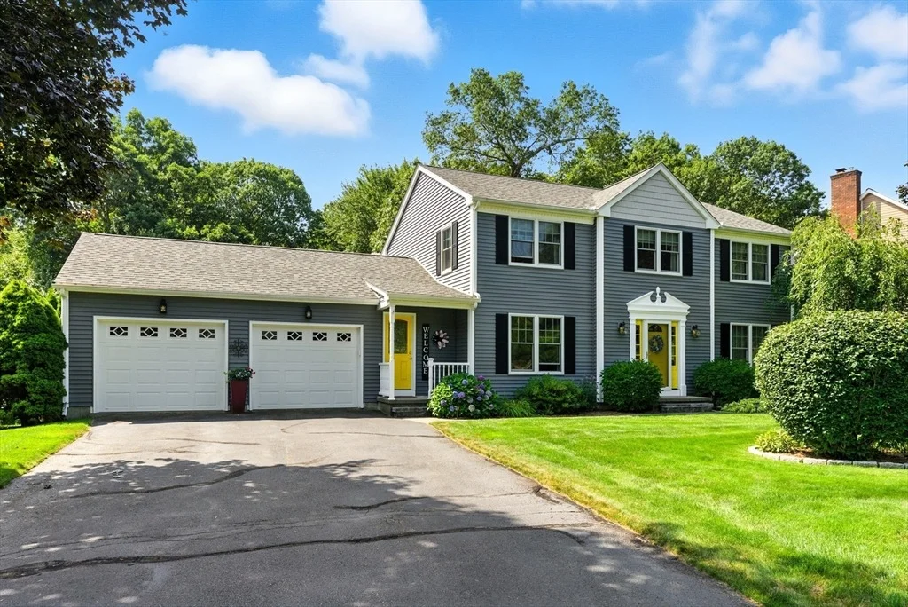 Photo of 238 Elizabeth Dr