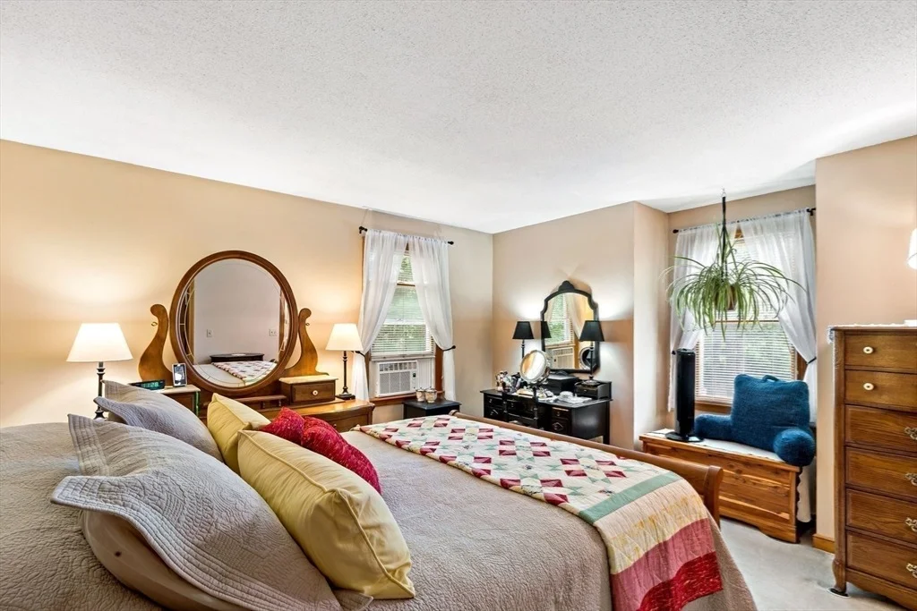 Photo of 8 Peter Cooper Drive