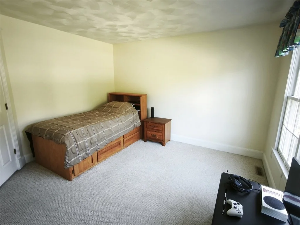 Photo of 140 Wildflower Cir