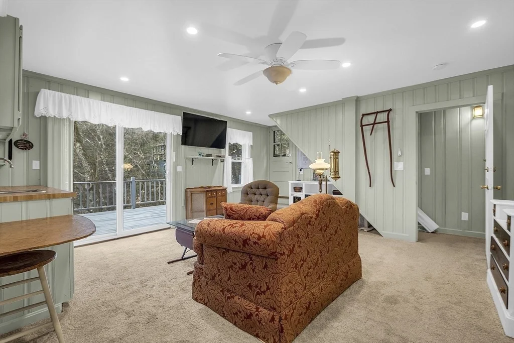 Photo of 16 Ridgewood Rd