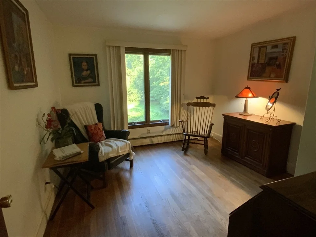 Photo of 1177 Edgell Rd