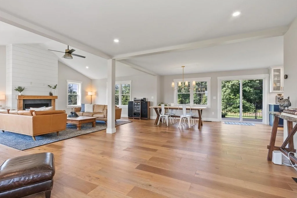 Photo of 370 Flat Hill Rd