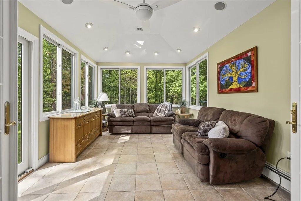 Photo of 74 Brook Road