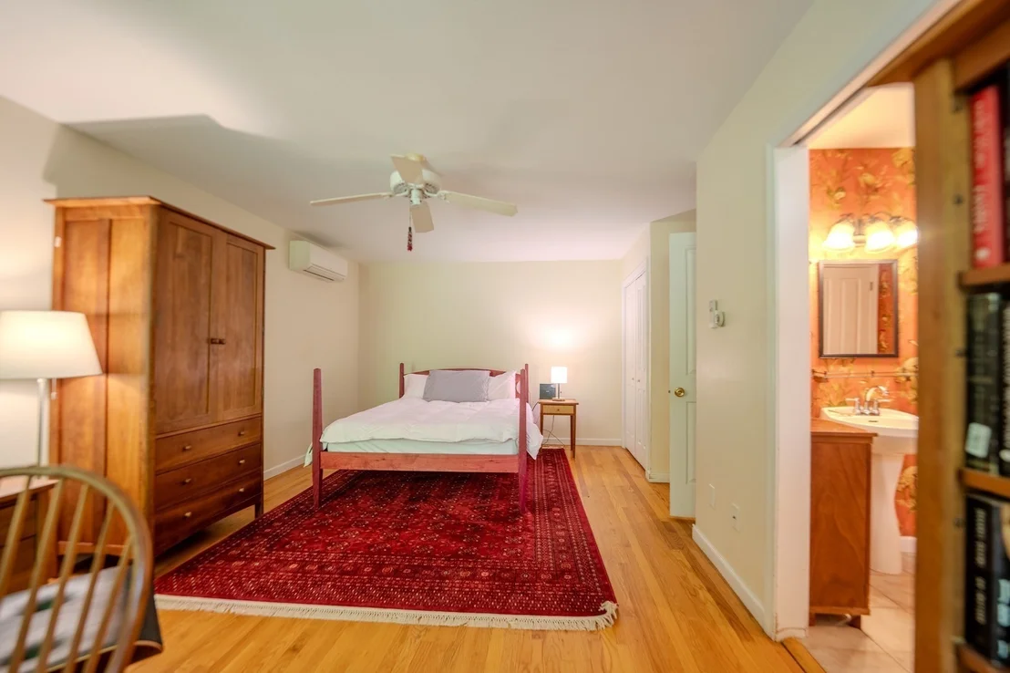 Photo of 345 Rocky Hill Rd