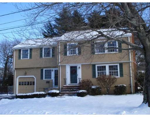 Photo of 61 Fuller Brook Avenue