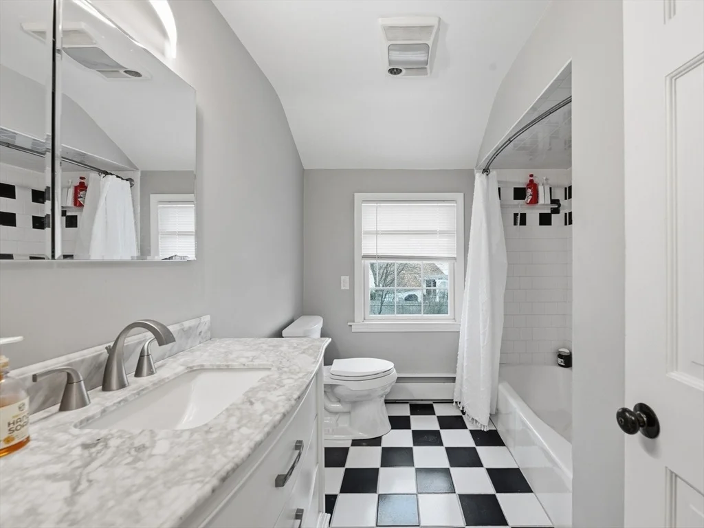 Photo of 24 Kenyon Drive