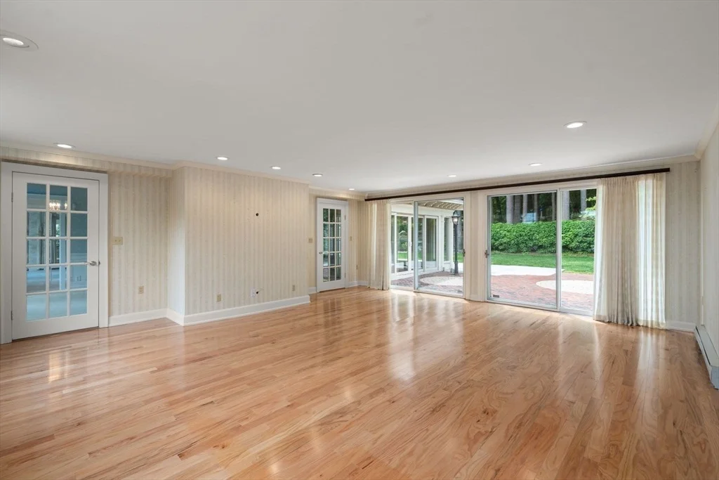 Photo of 11 Hancock Hill Dr