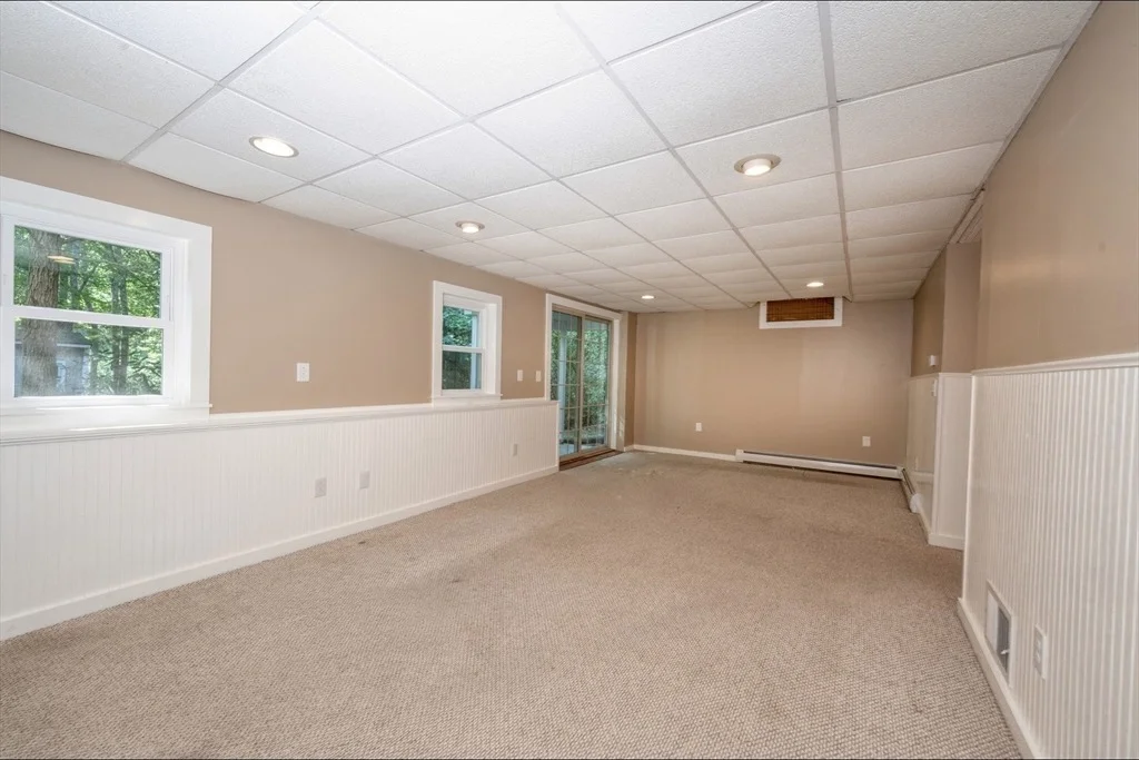Photo of 96 Bay State Cir
