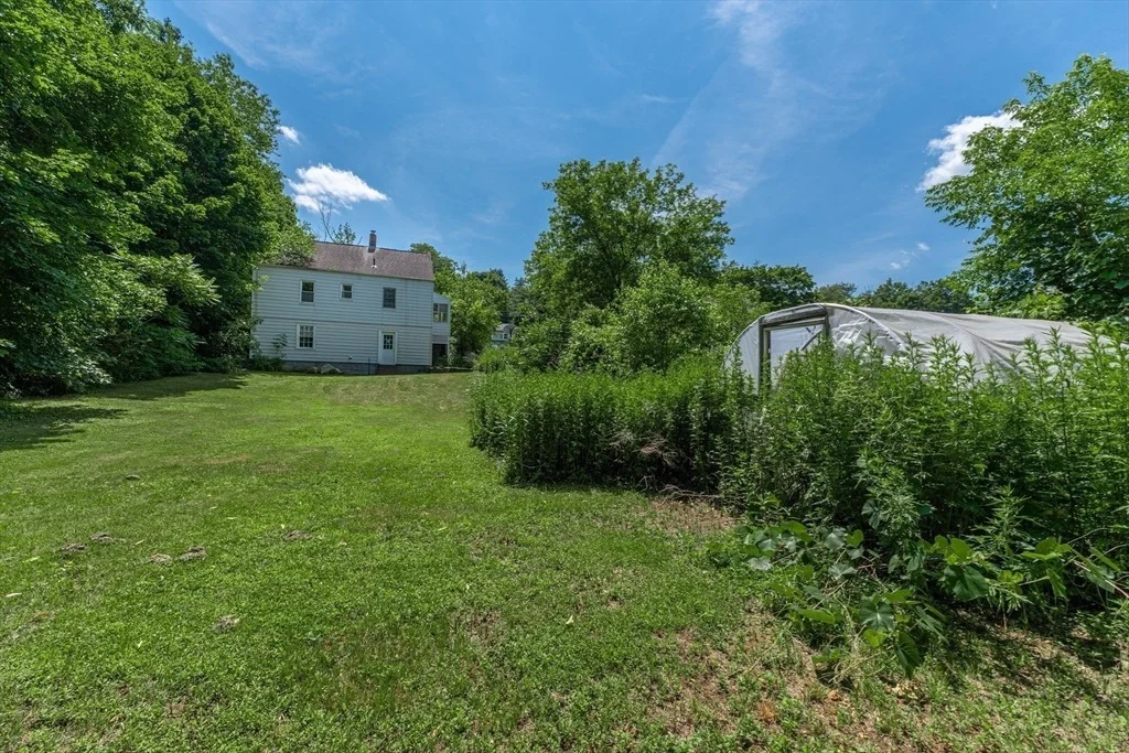 Photo of 152 Southbridge Rd