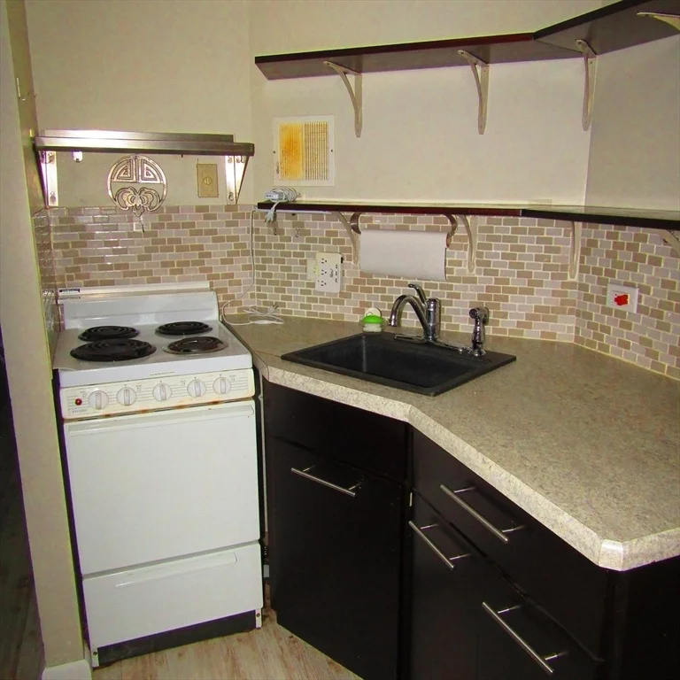 Photo of 465 Spring Street