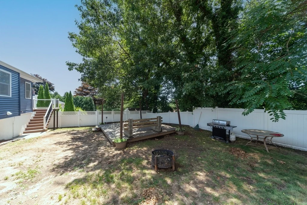 Photo of 28 Deforest St