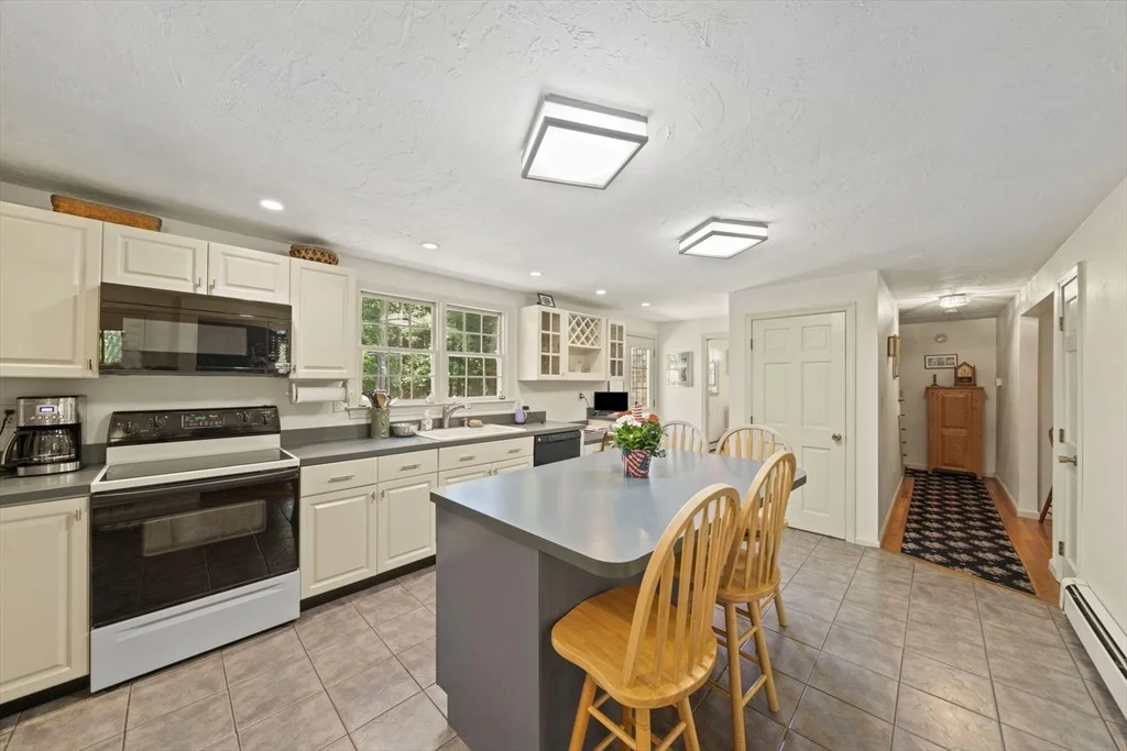 Photo of 45 Sherman Way
