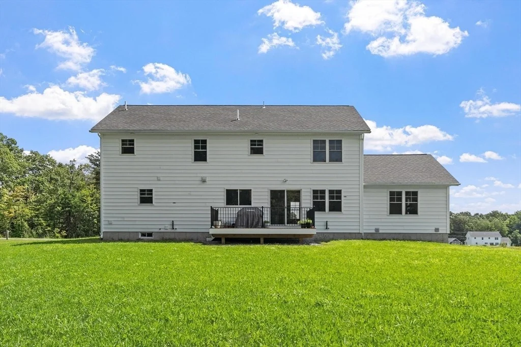 Photo of 370 Flat Hill Rd