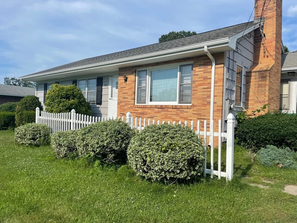 Photo of 165 Haven Avenue