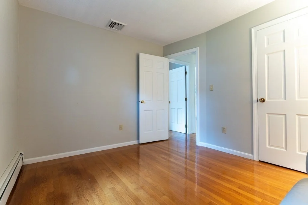 Photo of 39 Old Brook Rd