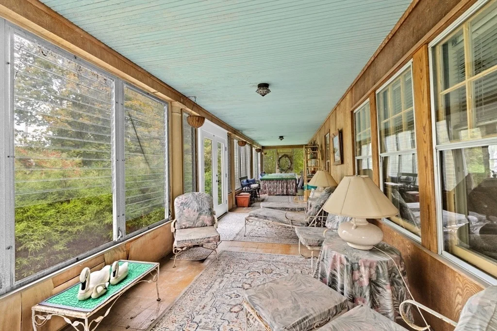 Photo of 10 Baileys Cswy