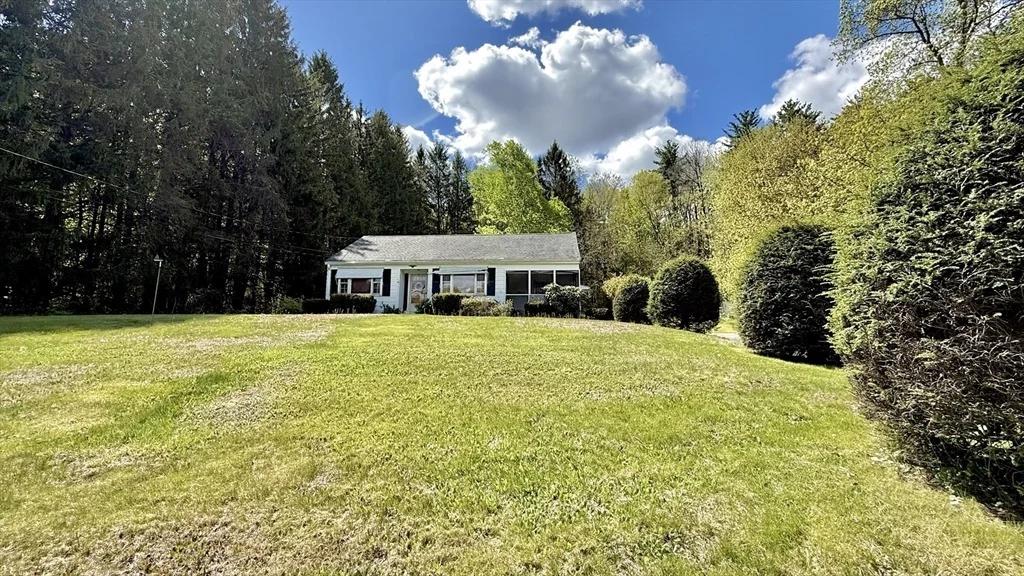 Photo of 81 Clinton Rd