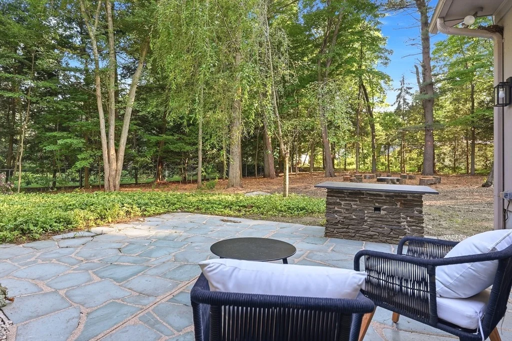 Photo of 20 Longfellow Rd