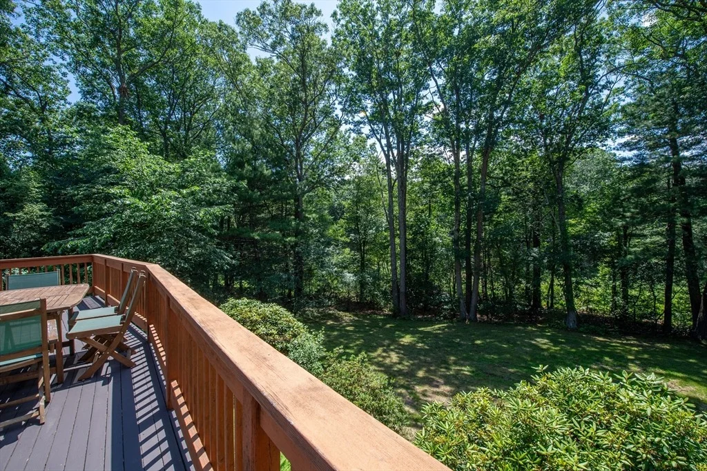Photo of 76 Parsonage Ln