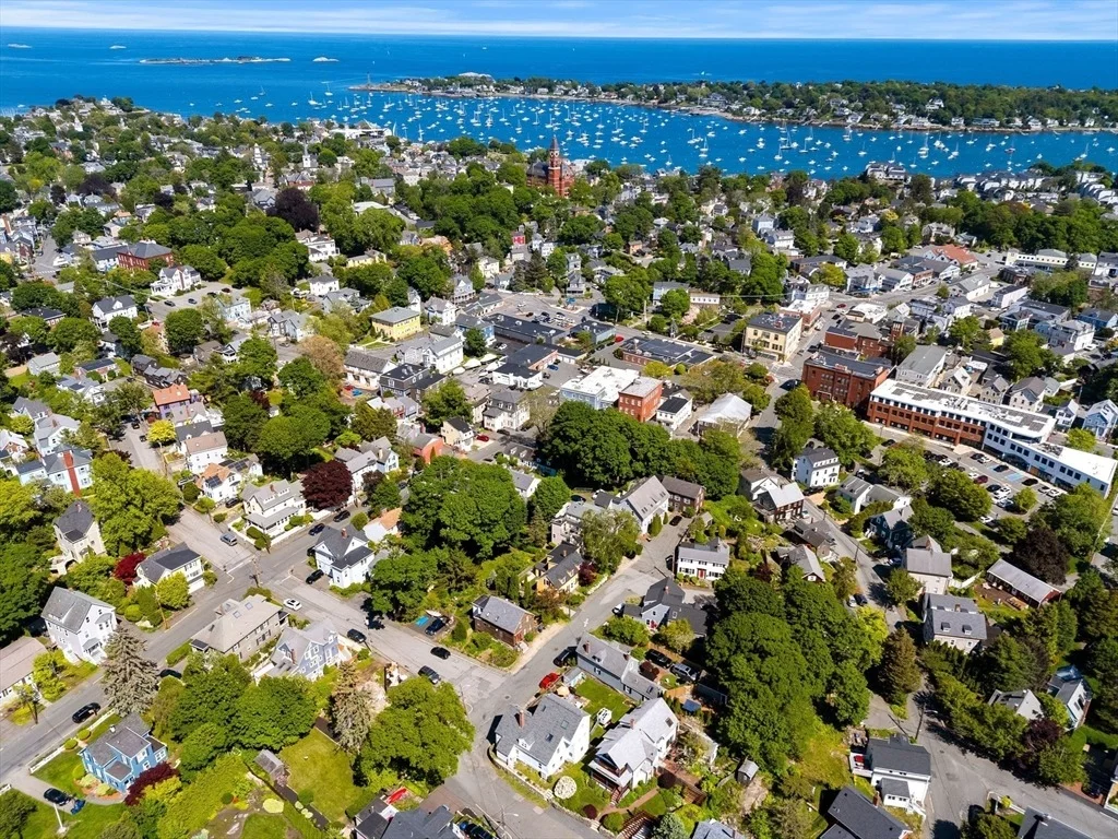 Photo of 15 Linden