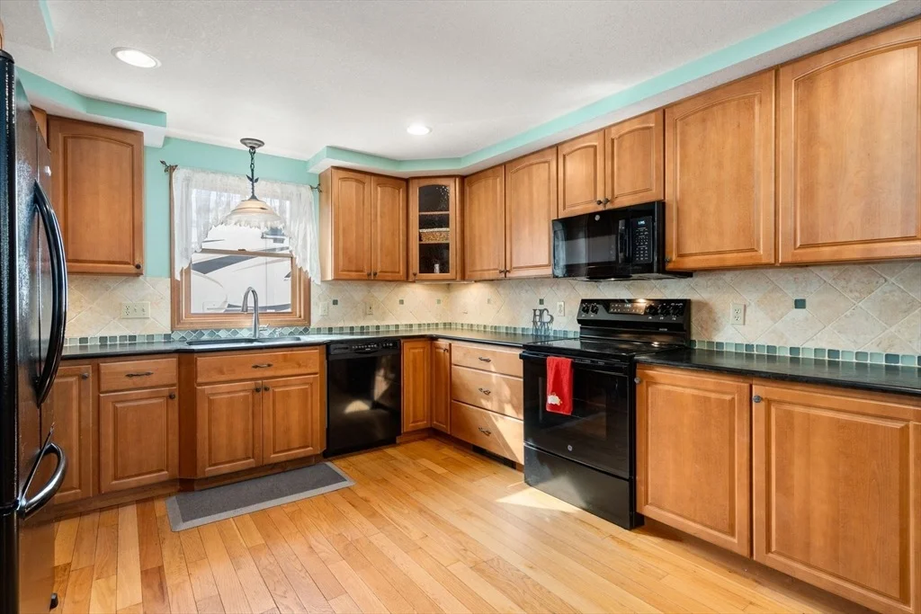 Photo of 384 Pine St