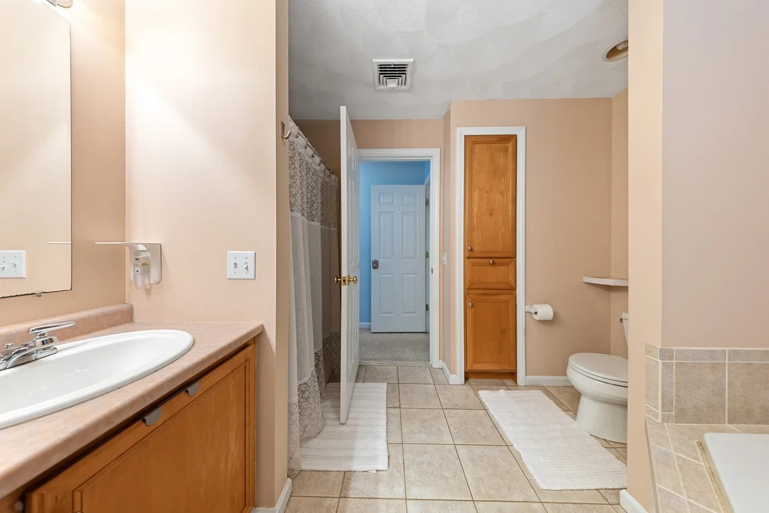 Photo of 115 Cathedral Drive