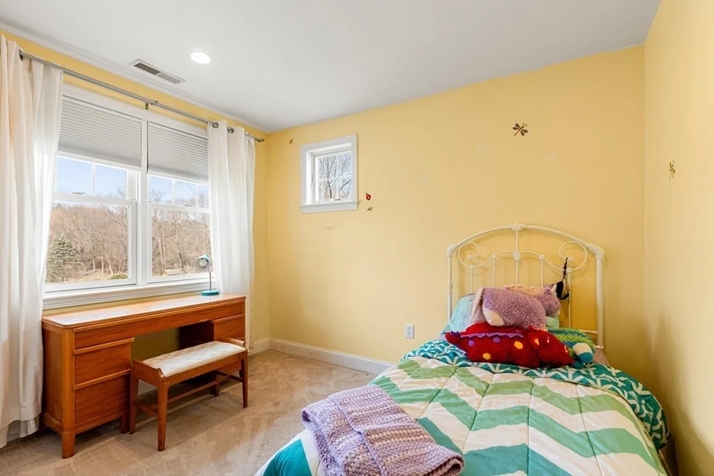 Photo of 56 Grapevine Ave