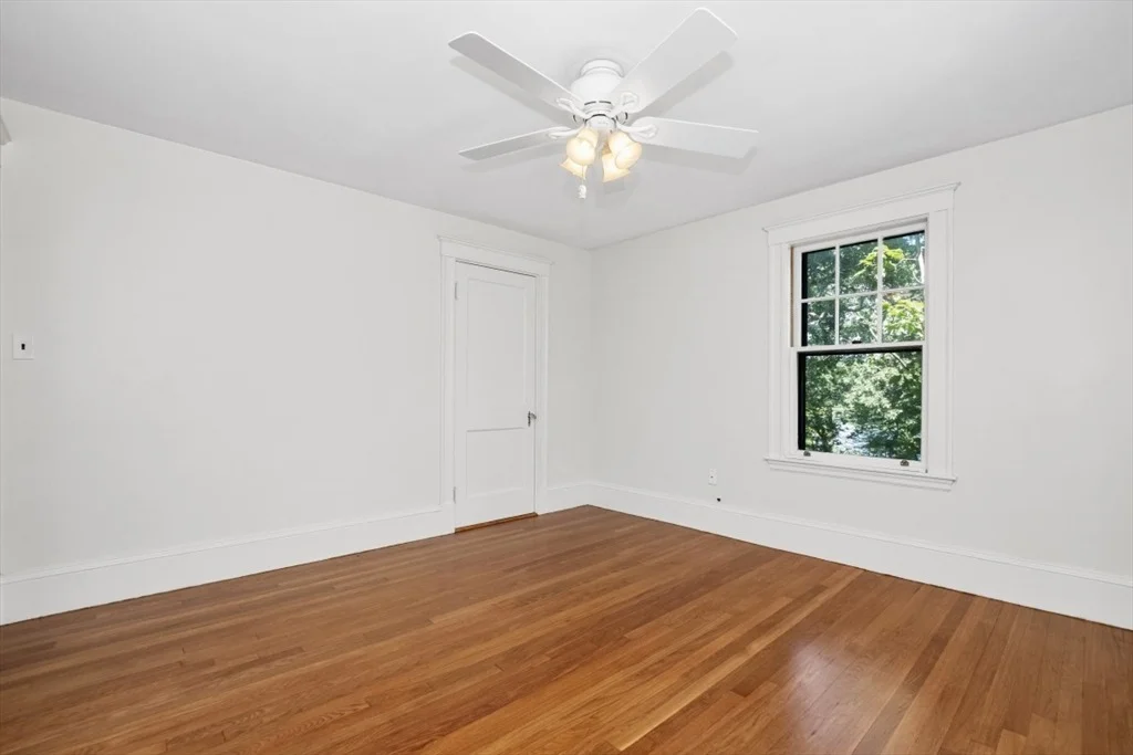 Photo of 75 Riverview Ave