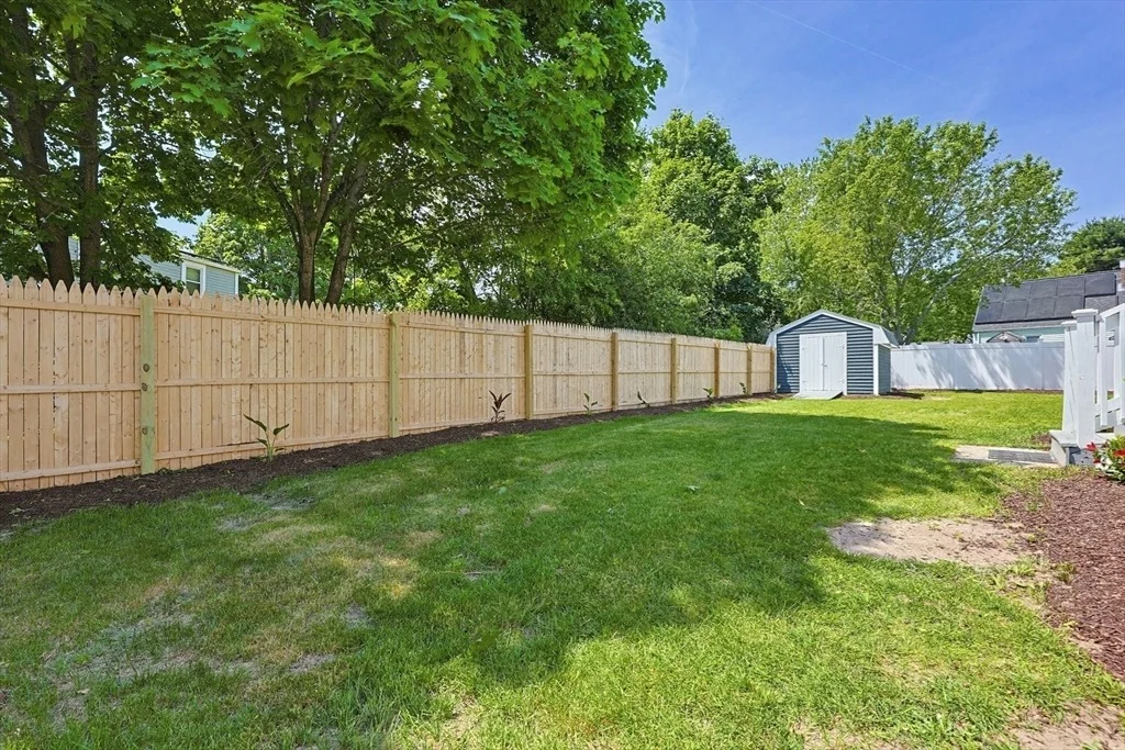 Photo of 6 Almond Dr