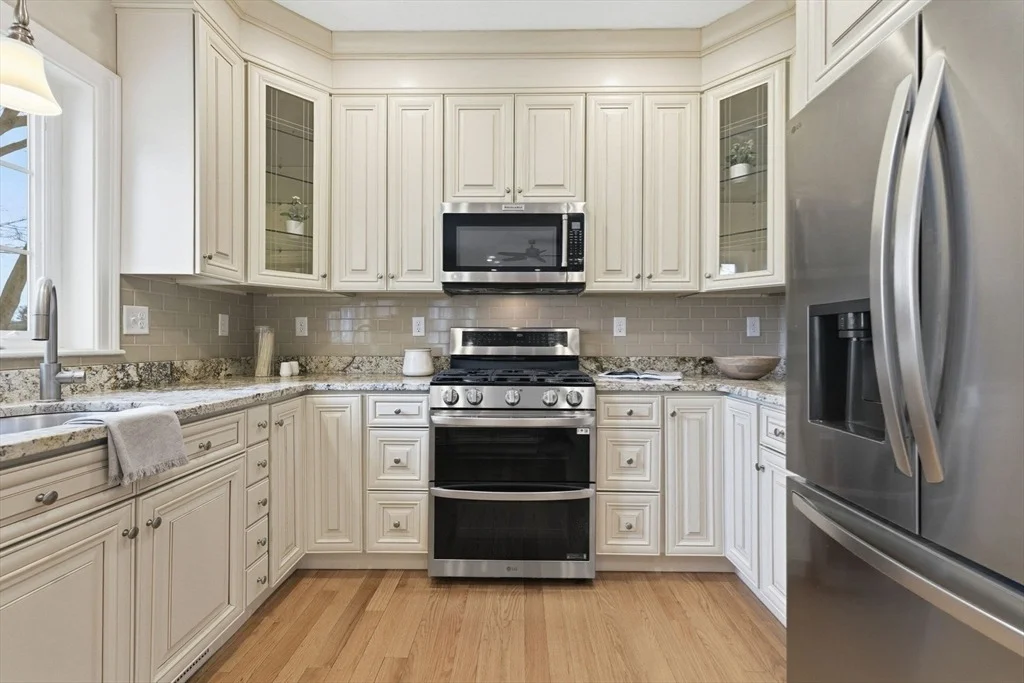 Photo of 129 Dennison Ave