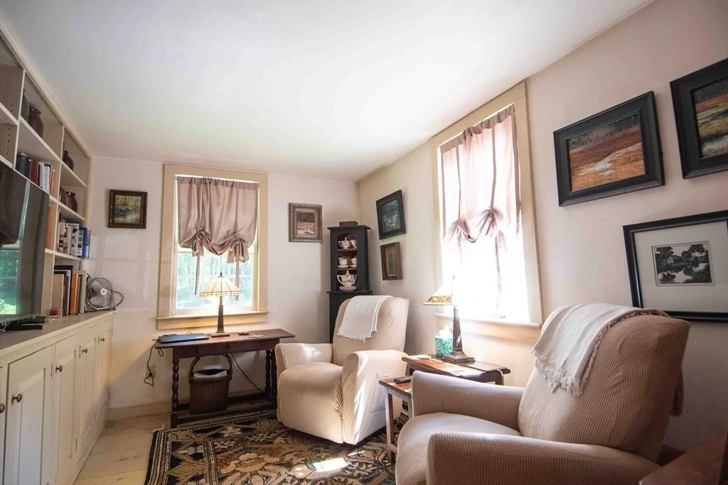 Photo of 80 Lyman Rd