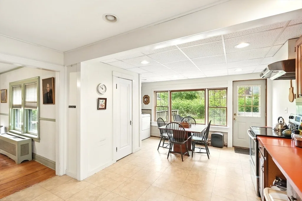 Photo of 20 Ferrante Avenue